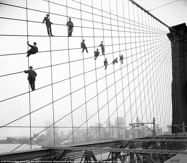 Wires Brooklyn Bridge 1914