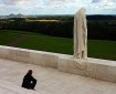 Vimy Ridge: the Canada Mourns Statue