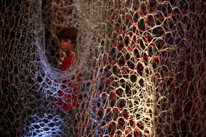 NetWork by Playing Futures: Applied Nomadology on Flickr