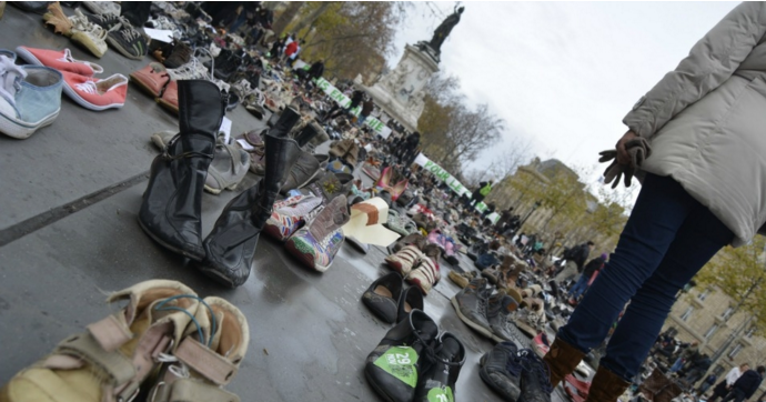Thousands Defy French Ban on Public Protest – Demand Liberté and Action at #COP21 - Vimarsana News