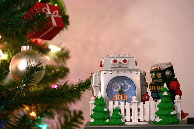 Robot Christmas by Andrew Miller on Flickr